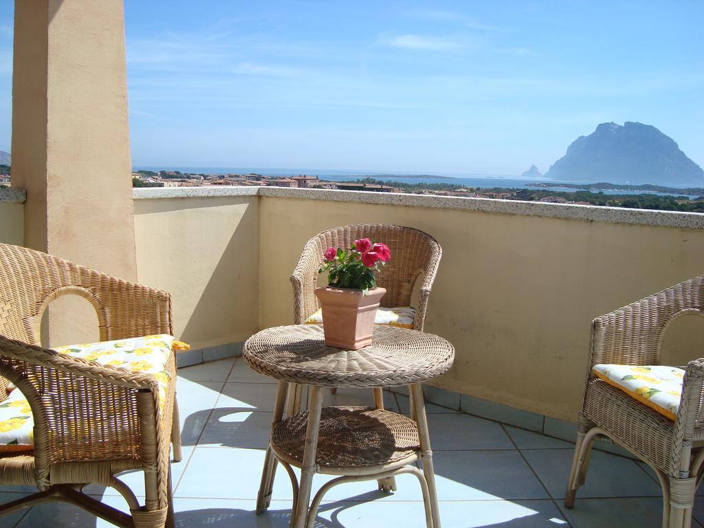 Case Vacanza Rosa Porto San Paolo  Exterior photo