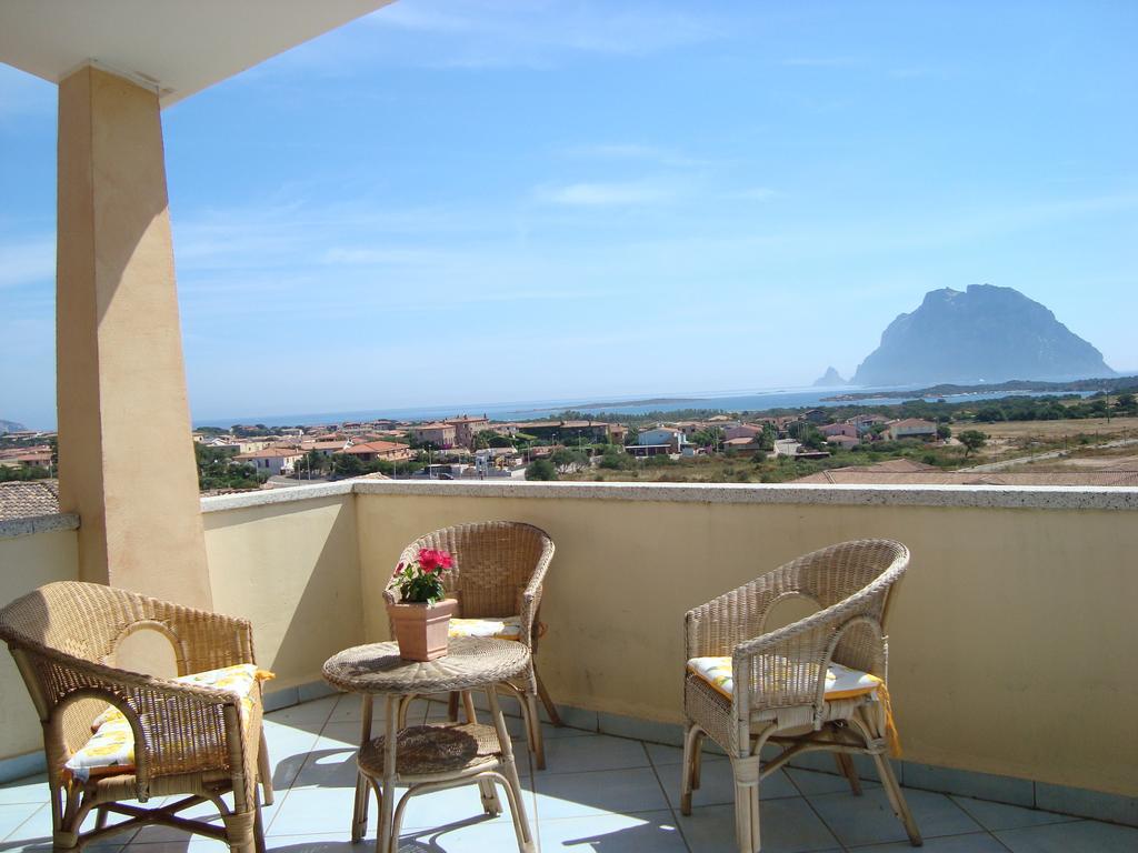 Case Vacanza Rosa Porto San Paolo  Exterior photo